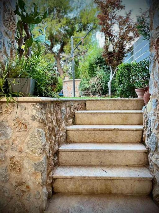 Ένας Ευχάριστος Χώρος Με Πισίνα Villa Pórto Ráfti Dış mekan fotoğraf